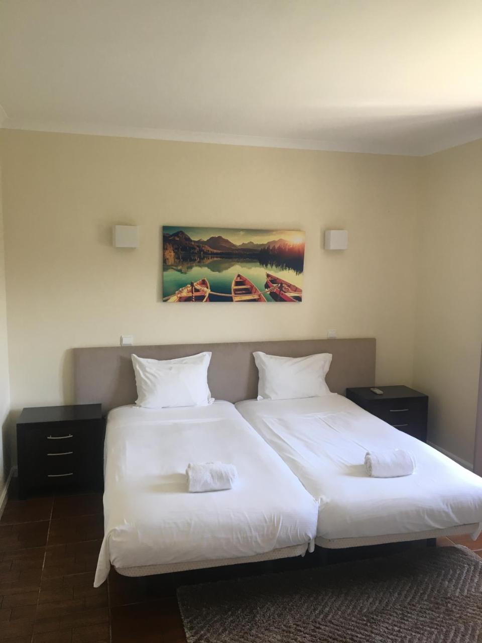 Albufeira Lounge Hostel Ngoại thất bức ảnh